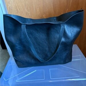 Madewell Black Leather Tote - Simple Everyday Carry